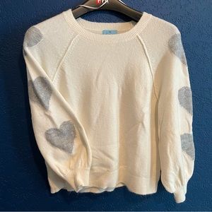 Relaxed sweater with hearts